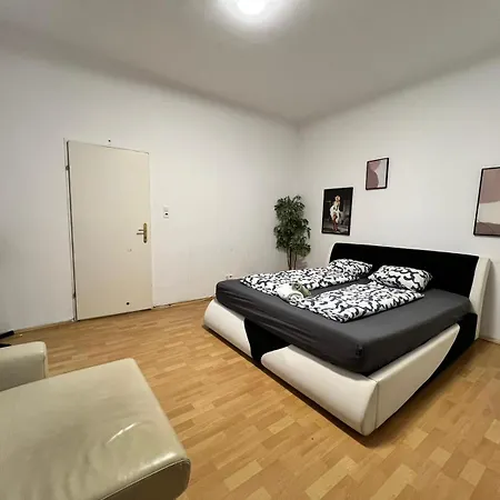 Sweet 1Br Apartment, Enkplatz U3 15Min To Center Vienna Exterior photo